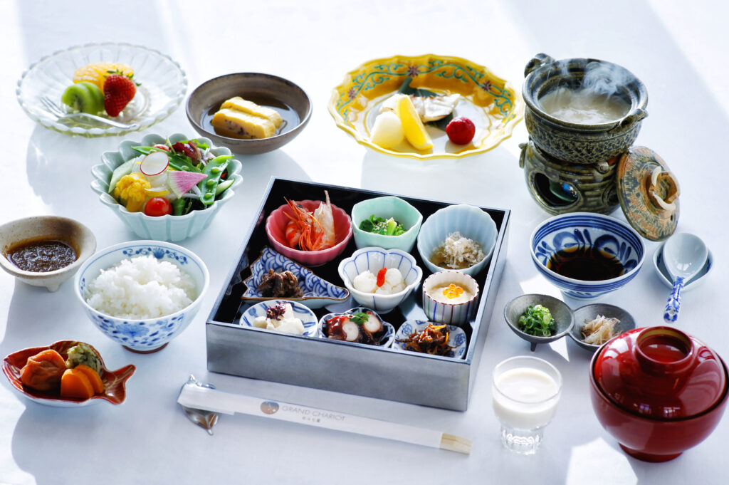 朝食
