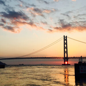 淡路島明石海峡大橋夕陽