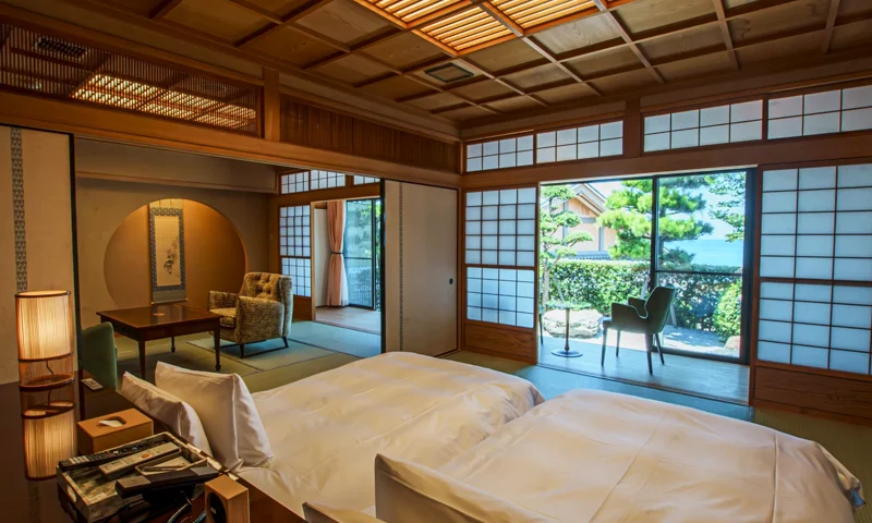 senshin_suite-1