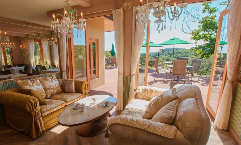 french_rounge-1